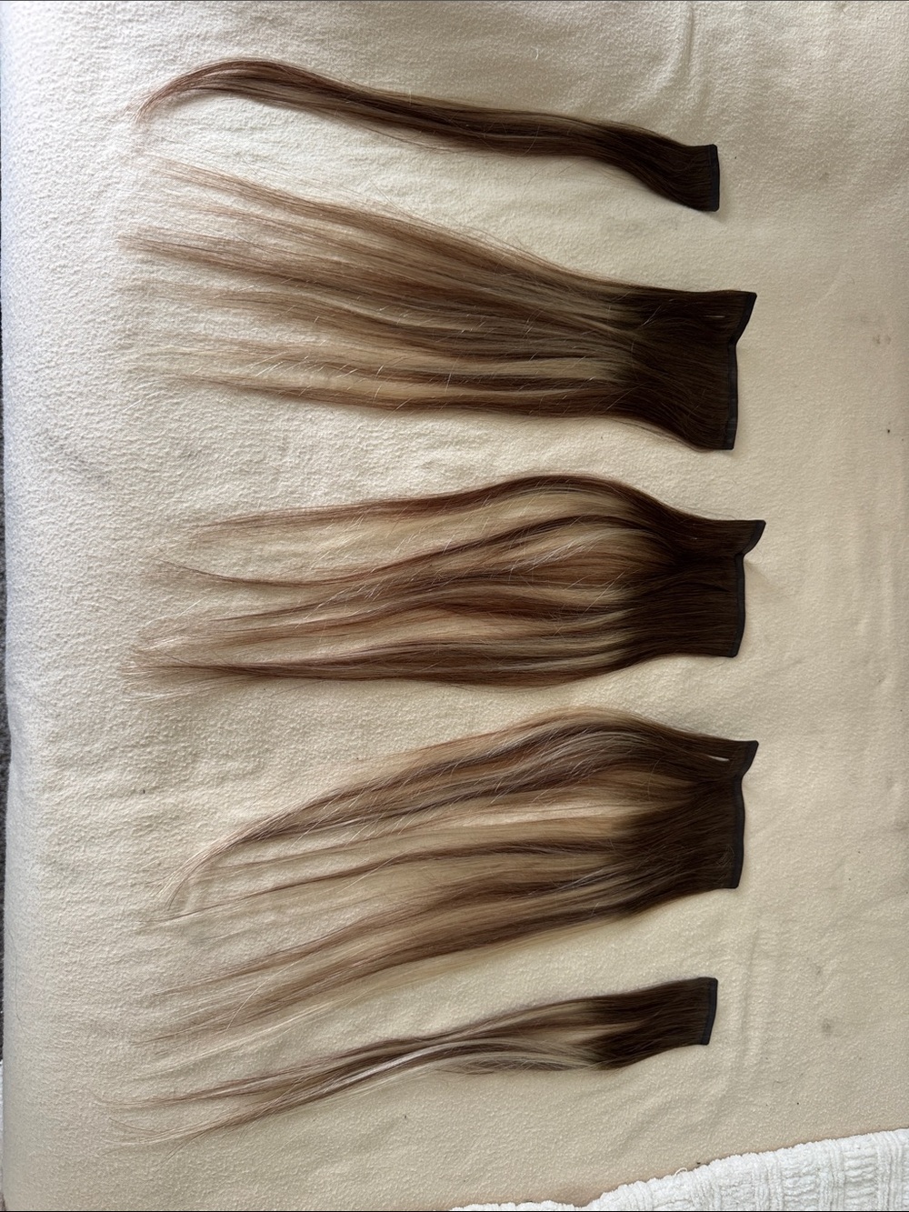 NWT Light Brown Blonde 14 inch Ombre Clip-In Seamless Hair Extensions for Length